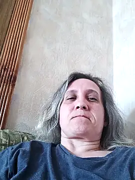 Snapshot of KatieLove133 chatting on June 20, 2:00 pm KatieLove133 online show from June 20, 2:00 pm