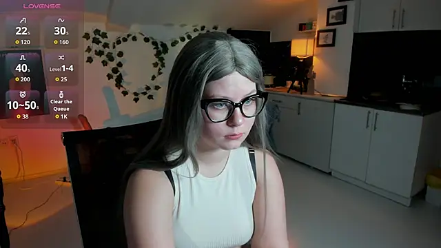 VexaVeylish online show from March 24, 5:46 pm