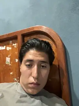 amartinezszz online show from March 15, 8:54 am