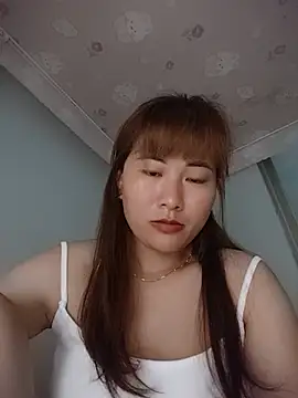 Lucxy-ki6 online show from July 5, 11:55 pm
