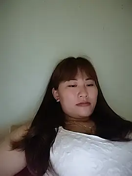 Lucxy-ki6 online show from May 22, 1:47 am