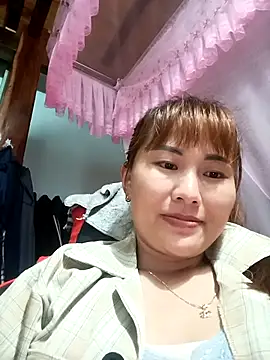 Lucxy-ki6 online show from July 5, 3:55 am