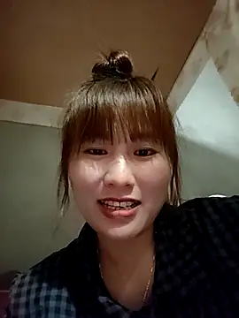 Lucxy-ki6 online show from March 18, 1:35 pm