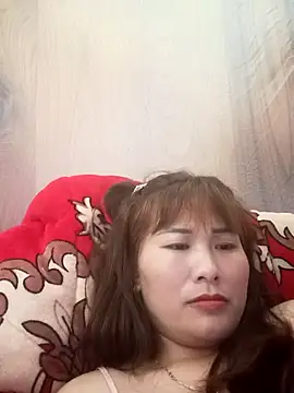 Lucxy-ki6 online show from April 21, 1:42 am