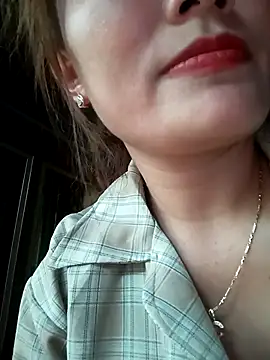 Lucxy-ki6 online show from May 14, 10:56 am