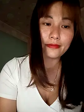 Lucxy-ki6 online show from April 2, 2:46 pm