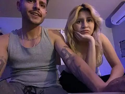 laquesea online show from March 29, 6:37 am