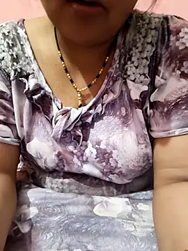 Gujju bhabhi69 online show from April 13, 3:54 am