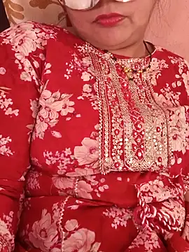 Gujju bhabhi69 online show from April 9, 8:53 am