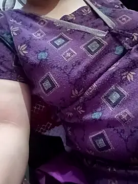Gujju bhabhi69 online show from March 24, 10:32 pm
