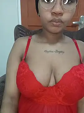 Snapshot of Hotsexyberry222 chatting on July 26, 7:26 am Hotsexyberry222 online show from July 26, 7:26 am