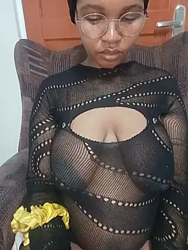 Snapshot of Hotsexyberry222 chatting on July 23, 6:59 pm Hotsexyberry222 online show from July 23, 6:59 pm