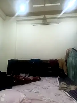Hottymahi7 online show from March 27, 10:00 pm