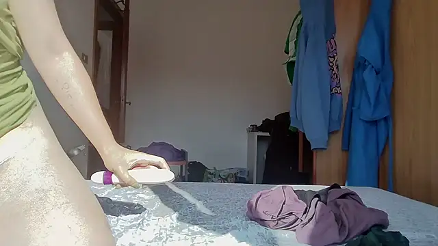 antoniettamaria online show from April 24, 3:14 pm