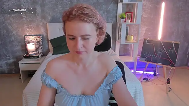 Snapshot of Shiny_Liss chatting on July 24, 1:56 am Shiny Liss online show from July 24, 1:56 am