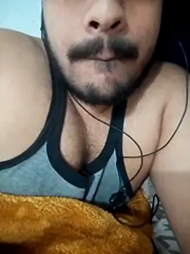 Decentlover67 online show from April 6, 3:35 pm