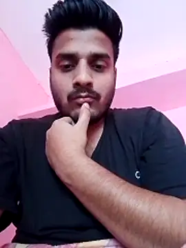 Decentlover67 online show from May 4, 8:17 am