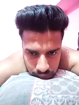 Decentlover67 online show from May 25, 7:01 pm