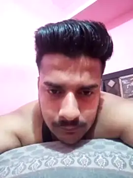 Decentlover67 online show from May 23, 1:59 am