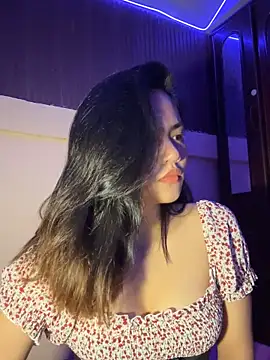 Kiee 19 online show from April 13, 5:06 pm