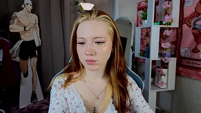 Sparky fox online show from March 16, 1:24 am