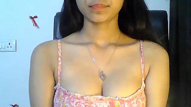 Hot Deepansi02 online show from June 25, 4:45 pm