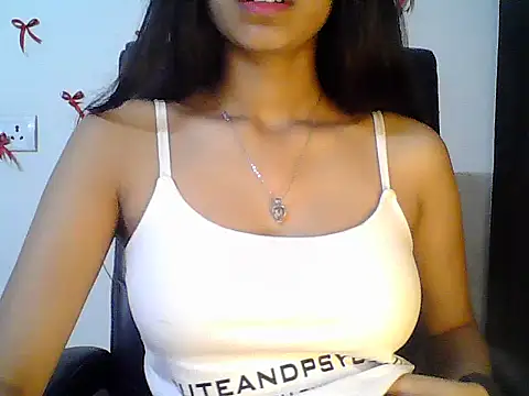 Hot Deepansi02 online show from May 15, 4:27 pm