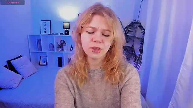 ElizabethVane online show from May 14, 5:48 am