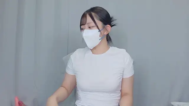 Snapshot of Sakura_sweety_ chatting on June 13, 7:17 am Sakura sweety online show from June 13, 7:17 am