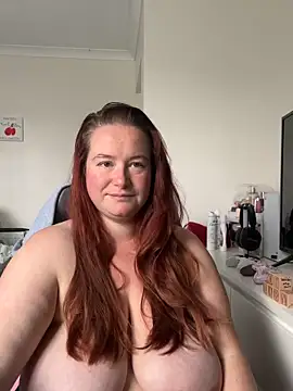 Jessicalouise1994 online show from March 28, 10:27 am