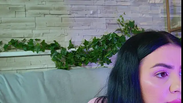 IngridMyst online show from May 27, 4:31 am