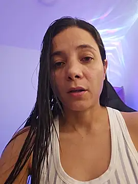 miaeyex online show from May 21, 1:19 pm