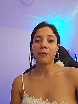 miaeyex online show from May 13, 12:01 pm