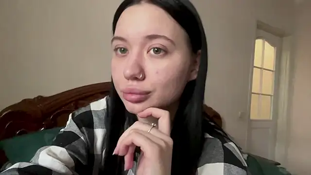 Sofi Funny online show from March 26, 1:37 am