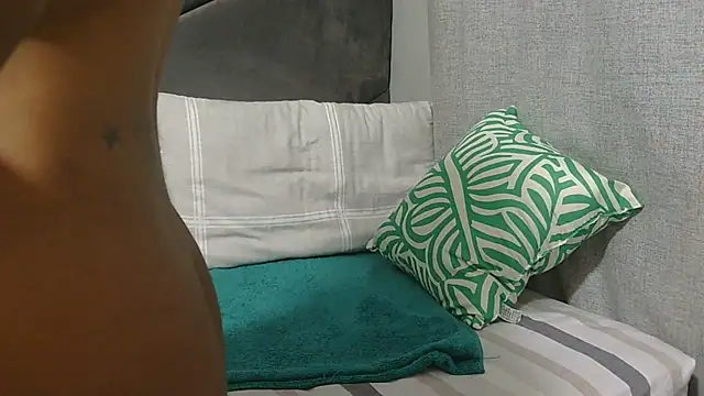 Melitaxx online show from June 14, 4:25 am