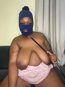 NaughtyGirl0000 online show from April 28, 6:12 pm
