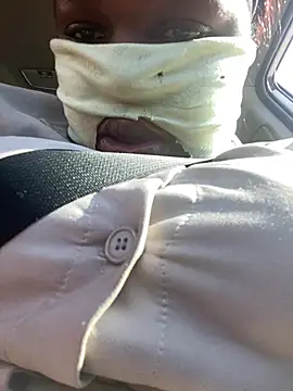 NaughtyGirl0000 online show from June 14, 10:27 am