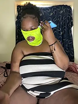 NaughtyGirl0000 online show from June 2, 6:13 am