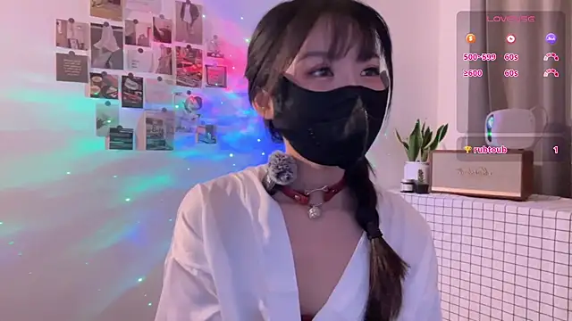 Bubuchan88 online show from April 18, 2:30 pm