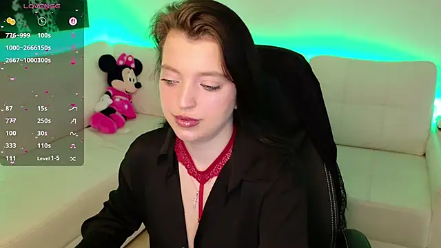 Minnie mouse 18 online show from March 23, 8:14 am