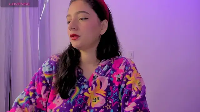 KittyFeet1 online show from April 15, 5:28 pm