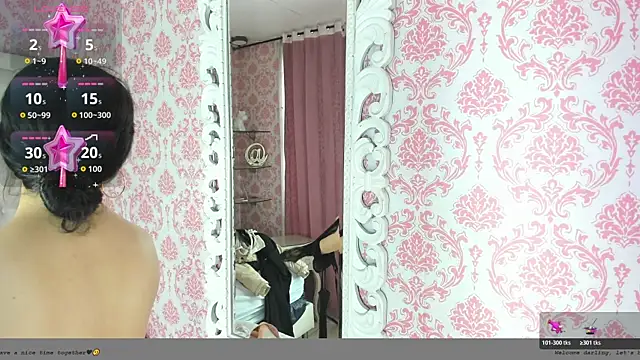 Snapshot of Mini_Rouse chatting on May 17, 12:16 pm Mini Rouse online show from May 17, 12:16 pm