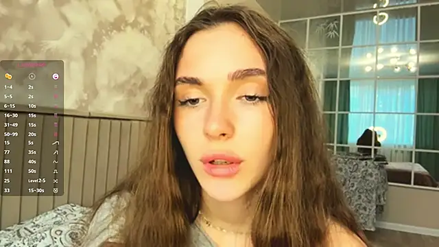 Veluxe online show from April 24, 4:09 pm