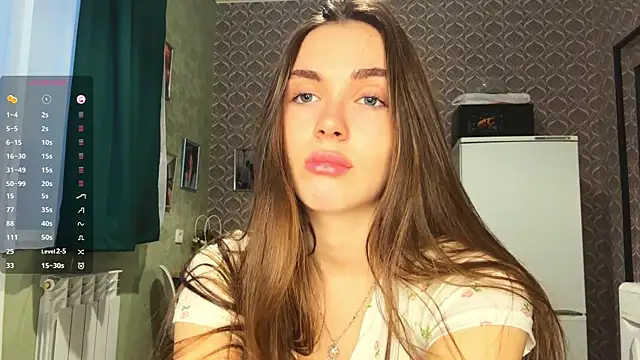 Veluxe online show from April 30, 5:09 pm