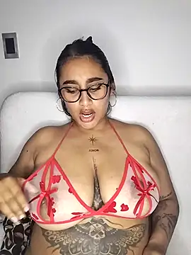 Mia skyy18 online show from April 15, 4:51 am