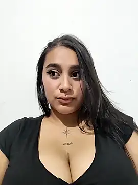 Mia skyy18 online show from April 11, 1:02 am