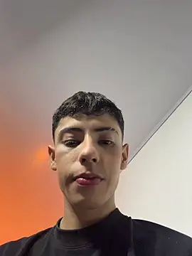 SebastianReed  online show from May 18, 4:01 am
