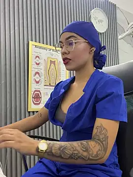 daniela-sexy online show from April 30, 4:03 pm