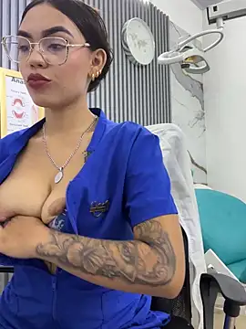 daniela-sexy online show from May 23, 4:28 pm