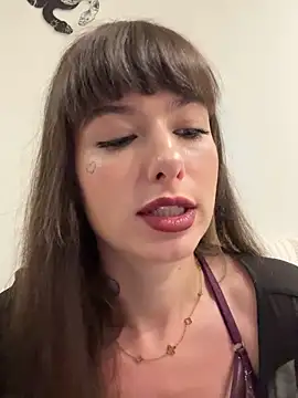xsugarbabe online show from April 11, 5:49 pm